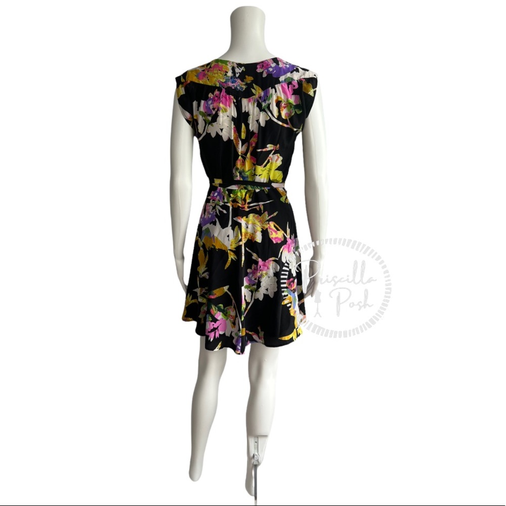Yumi Kim Black Vibrant Floral Print Wrap Dress Short Sleeve 100% Silk Pink Green - Picture 9 of 13
